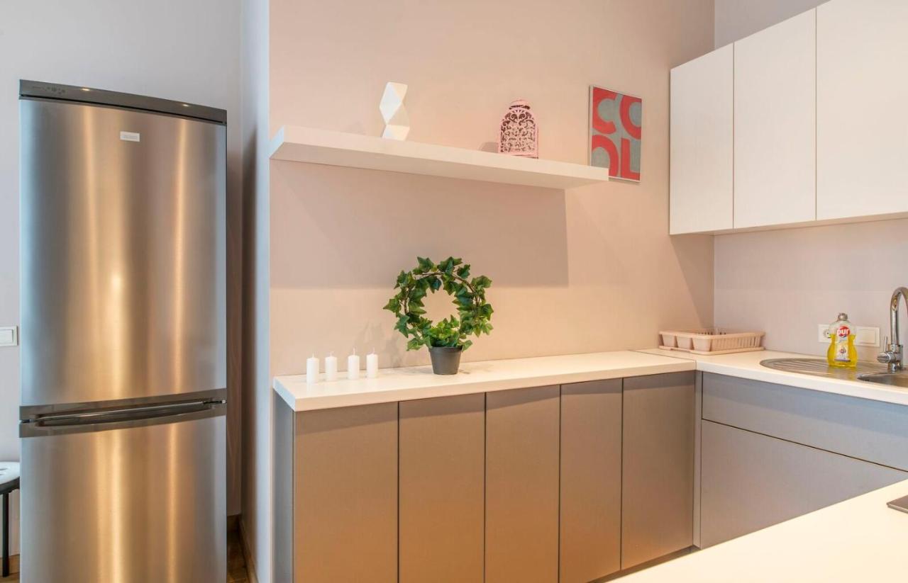 Central 2-Level Penthouse With Terrace And Free Parking Рига Екстер'єр фото