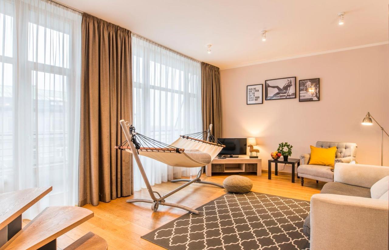 Central 2-Level Penthouse With Terrace And Free Parking Рига Екстер'єр фото
