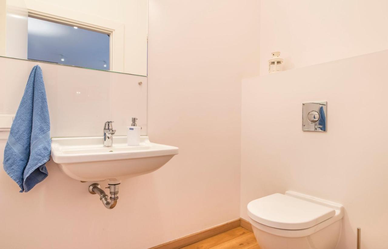 Central 2-Level Penthouse With Terrace And Free Parking Рига Екстер'єр фото