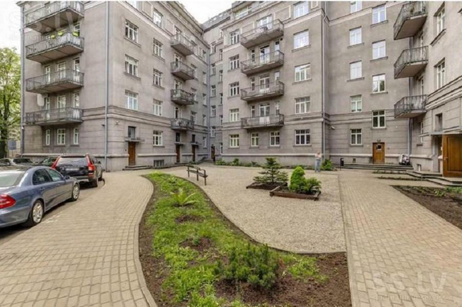 Central 2-Level Penthouse With Terrace And Free Parking Рига Екстер'єр фото